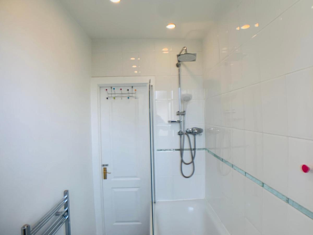 Maria- Bright And Modern City Center Apartment . Edinburgh Exterior photo