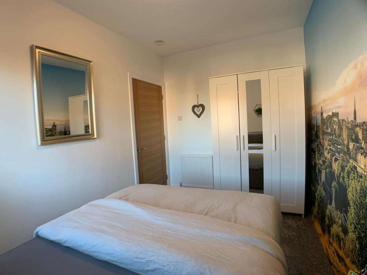 Maria- Bright And Modern City Center Apartment . Edinburgh Exterior photo