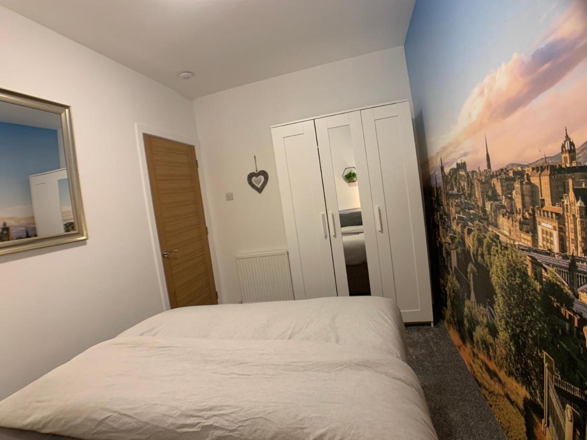 Maria- Bright And Modern City Center Apartment . Edinburgh Exterior photo