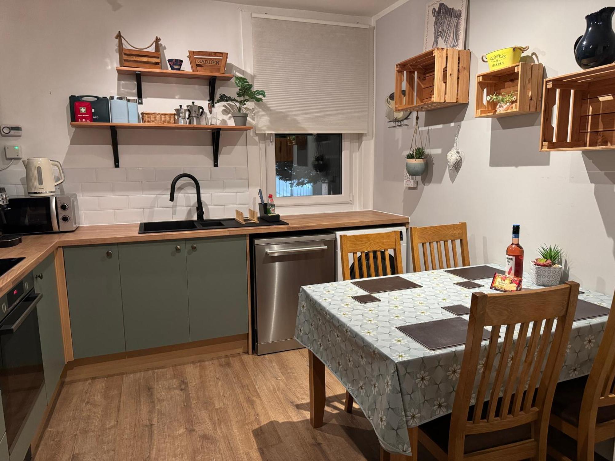 Maria- Bright And Modern City Center Apartment . Edinburgh Exterior photo